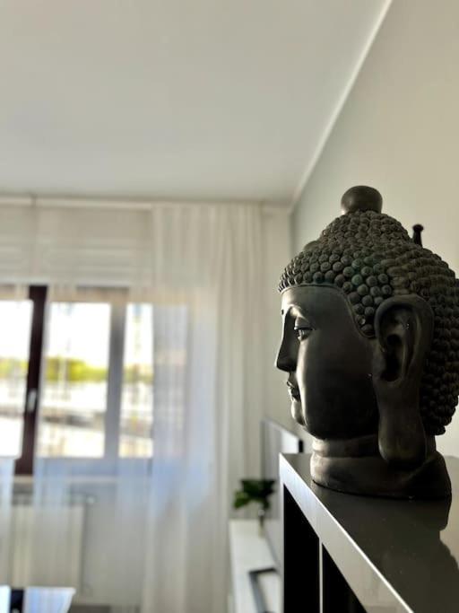Sun-Kissed Seaside Retreat: Your Pescara Getaway المظهر الخارجي الصورة