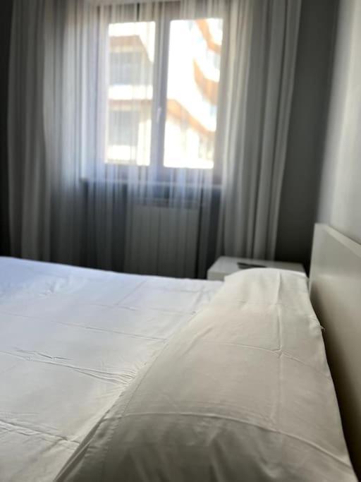 Sun-Kissed Seaside Retreat: Your Pescara Getaway المظهر الخارجي الصورة